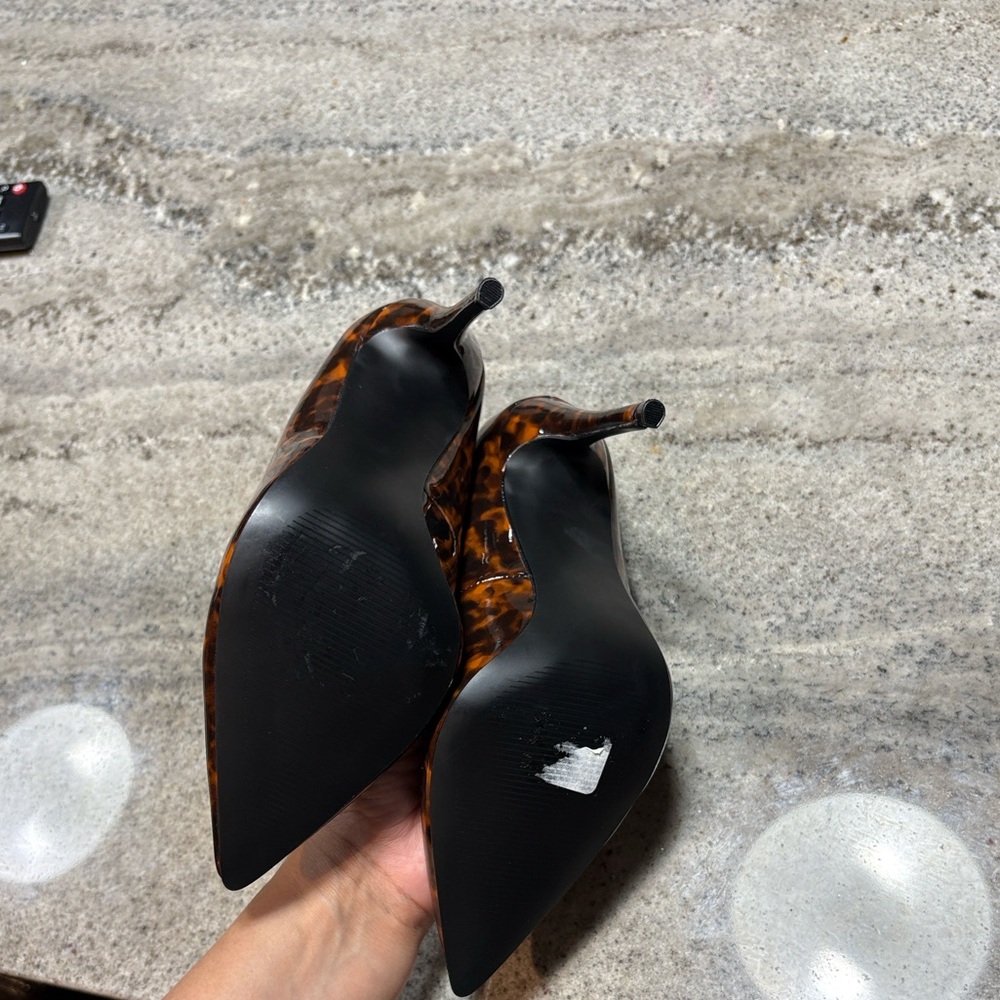 Steve Madden Tortoise Shell Women's Heels - Picture 4 of 4